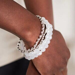 Paparazzi Jewelry Accessories - Sugary Sweet - White Bracelet - Vintage